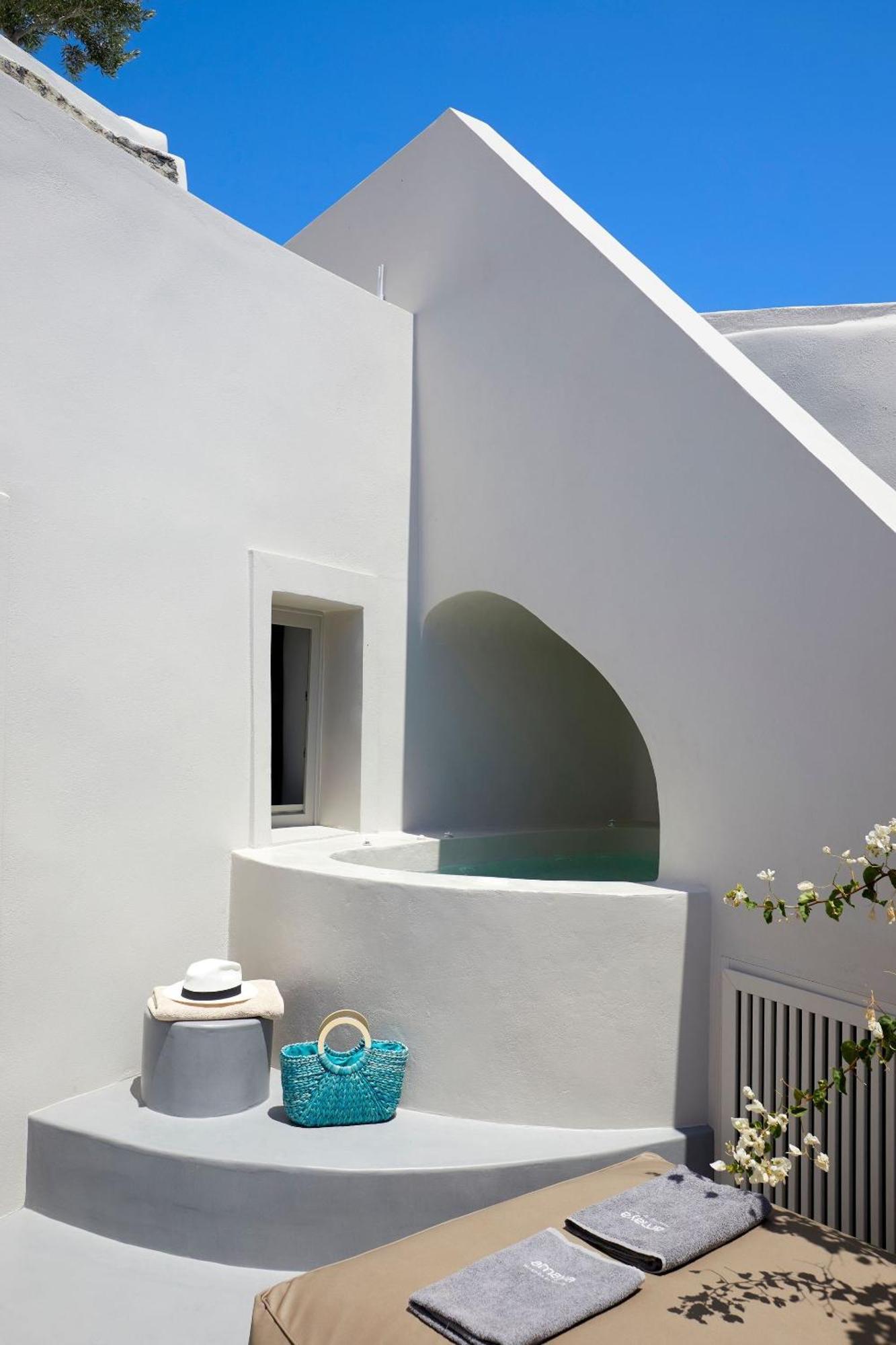 Elegant Santorini House Villa Harmony Caldera View-Outdoor Hot Tub Oia Tholos  Exterior photo